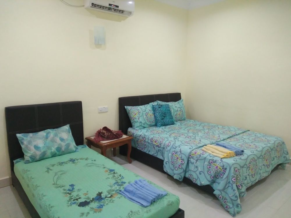 פנתאי צנאנג Motel Aurora Damai מראה חיצוני תמונה