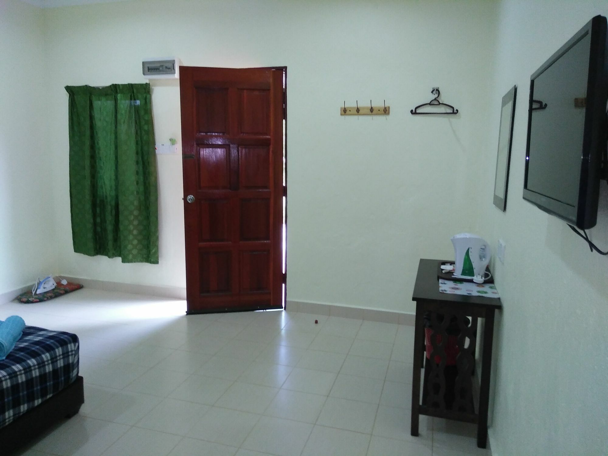 פנתאי צנאנג Motel Aurora Damai מראה חיצוני תמונה