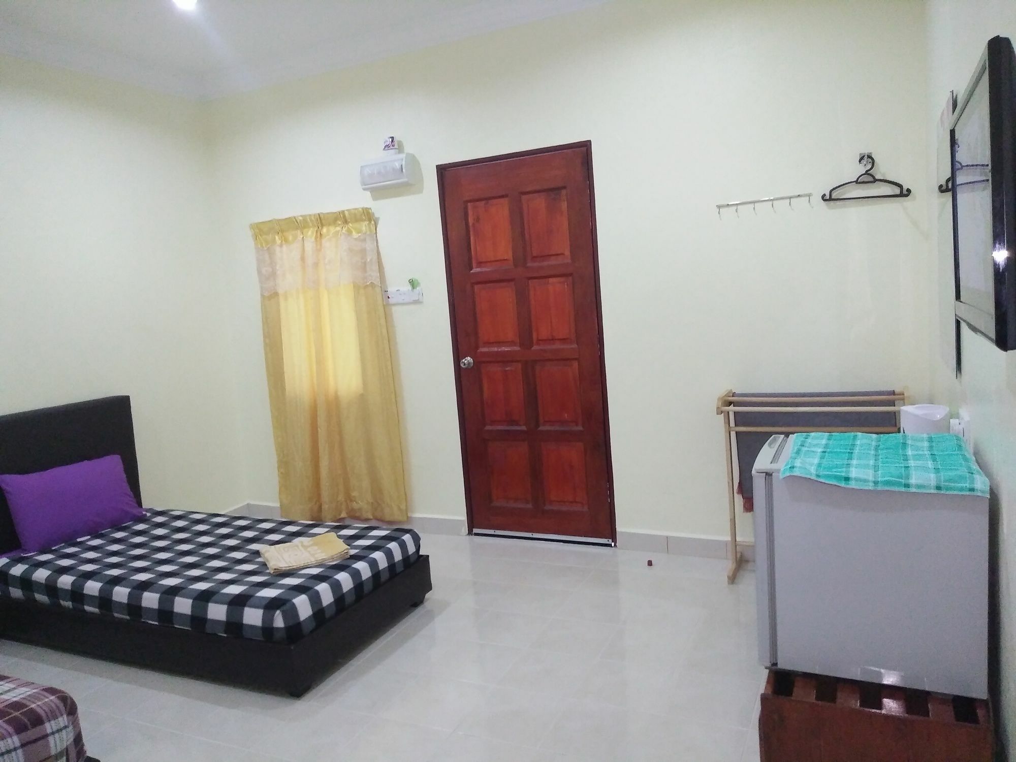 פנתאי צנאנג Motel Aurora Damai מראה חיצוני תמונה