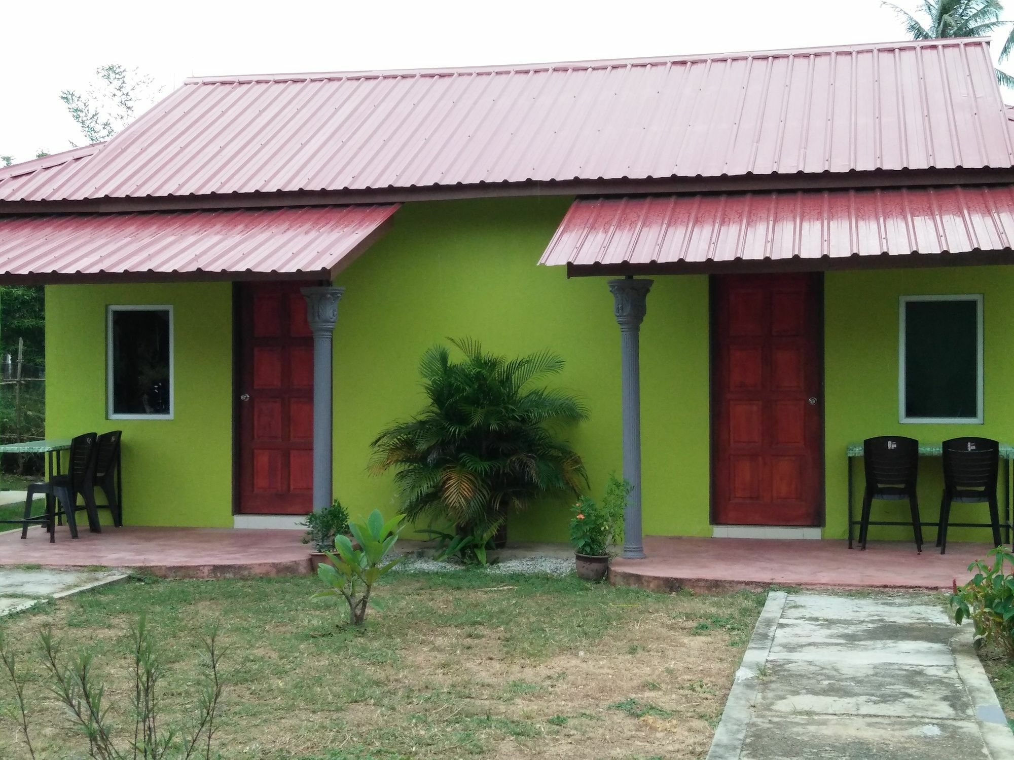 פנתאי צנאנג Motel Aurora Damai מראה חיצוני תמונה